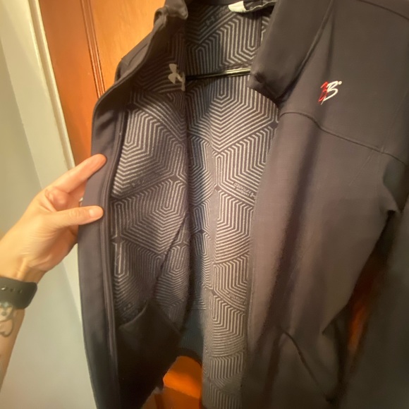 Under Armour - Picture 7 of 16